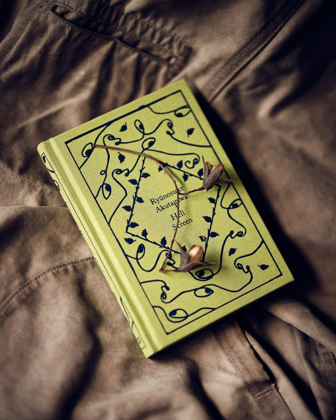 mystery book with clues